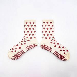 Tùy Chỉnh Biểu Tượng Trái Tim Pilates Vớ-Vớ Yoga Màu Trắng Với Red Dot Grip Đối Với Phụ Nữ Non-Slip Barre Tập Luyện - Product Image 5