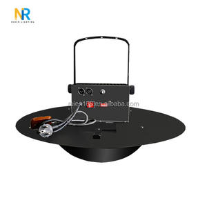 Machine à confettis suspendue à télécommande 600W Effets de scène Dispositif de dispersion de <span class=keywords><strong>papier</strong></span> coloré Équipement de glace sèche - Product Image 1