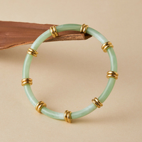 Bracelet manchette tendance en perles acryliques ORNAPEADIA pour femme, élastique, taille ajustable, couleurs assorties, idéal pour les vacances et l'usage quotidien, cadeau