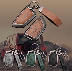 Porte-clés de voiture en cuir YLB avec anneau en alliage de zinc, cadeau promotionnel pour les événements marketing automobiles pour BMW Toyota - Product Image 4