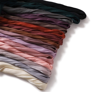 <span class=keywords><strong>JYL</strong></span>-Hijab floral para mujer, chal ligero de seda, crepé, arrugado, brillante, floral, musulmán, pañuelo para la cabeza - Product Image 5