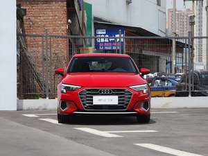 <span class=keywords><strong>Audi</strong></span> <span class=keywords><strong>A3</strong></span> 2022 <span class=keywords><strong>Sportback</strong></span> 35 TFSI Edición de Lujo Gasolina/Petrolio Sedán Usado Jiben Auto Cars - Product Image 2