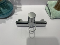 Chine usine salle de bain mitigeur en laiton eau chaude/froide premium exposé robinets de douche muraux
