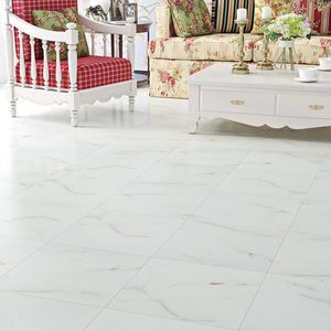 Revêtement de sol auto-adhésif en PVC léger résistant à l'usure carreaux adhésifs sol salle de bain chambre vente par correspondance emballage - Product Image 1