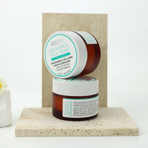 Crema rassodante collo resveratrolo: idratante Anti-invecchiamento con retinolo, collagene e acido ialuronico per uomo e <span class=keywords><strong>donna</strong></span> - Product Image 2