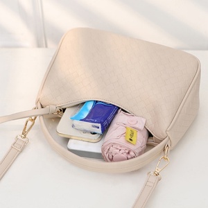 Bolsos de Mano de Moda para Mujer, Bolsos de Hombro de Piel Sintética, Bolsos de Hombro para Mujer, Colección Tejida, Bolso Tipo Hobo - Product Image 4