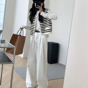 <strong>Women's</strong> Casual Black and White Striped <strong>Sleeveless</strong> Knitted Vest Coat for Spring and Autumn Outer Wear Sweater <strong>Cardigan</strong> - Product Image 3