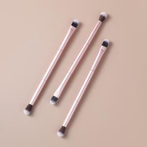 Pinceau de maquillage double tête HQ Mixed Proc Discount, outil de surlignage pour le nez, l'ombre à paupières, le visage, poignée pratique - Product Image 1