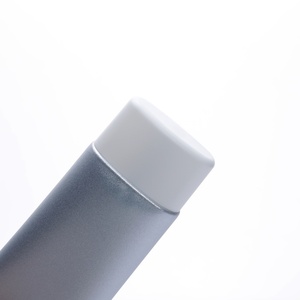 Tubo Cosmético Vacío de Plástico PE Blanco Suave y Flexible para Crema Facial, Tamaños de 40ml-150ml, Impresión Serigráfica, Embalaje en Stock - Product Image 6