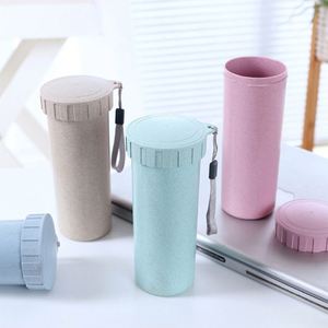 Bouteille d'eau en paille de blé, promotions, bouteille d'eau personnalisée en plastique quatre couleurs pour le bureau - Product Image 6