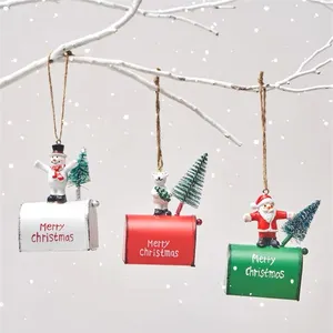 个性化8厘米金属悬挂饰品邮箱和迷你圣诞老人圣诞饰品
