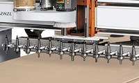 Machine à graver CNC HUAHUA SKG-812H 4*8 pieds pour le travail du bois avec magazine d'outils de type linéaire
