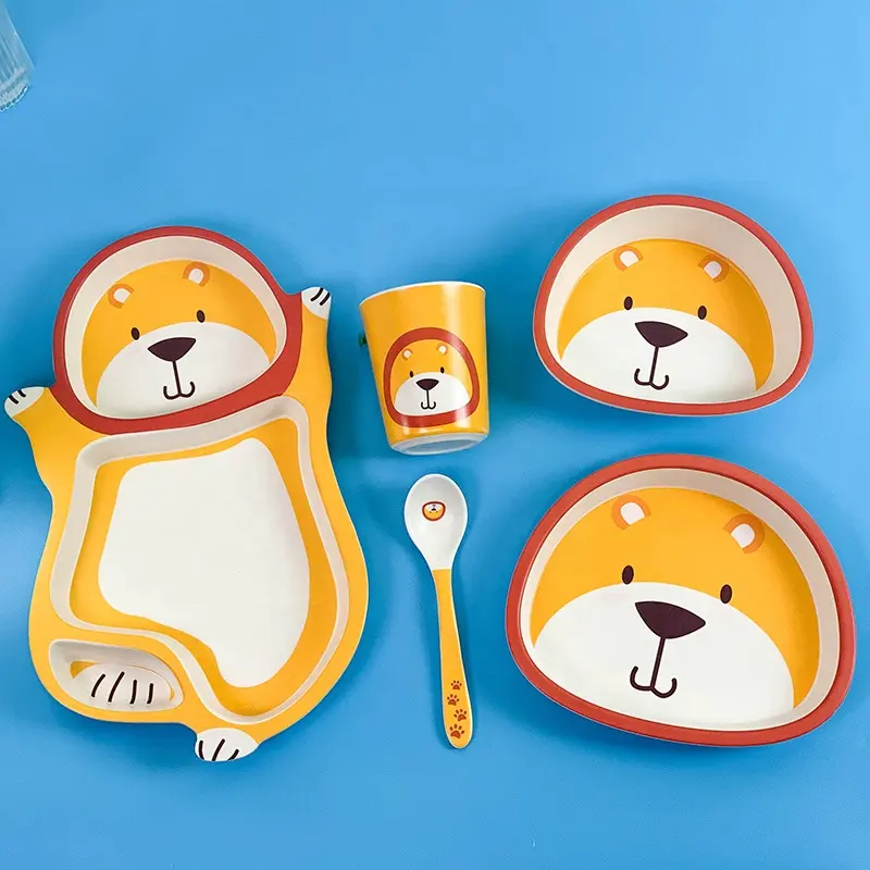 HNSCCute Design Customized Plastic Baby Kids Child Plate Bowl Fork Spoon Melamine Dinner Tableware Set Dinnerware