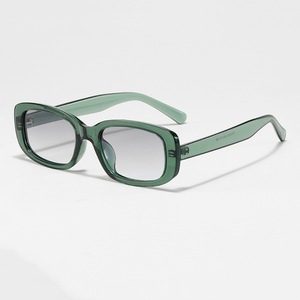 Gafas de Sol Polarizadas Rectangulares con Montura Completa UV400, Protección Solar Unisex de Moda para Adultos, Montura TR - Product Image 4