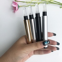 Baume à lèvres repulpant extrême à l'acide hyaluronique et au collagène, écran solaire liquide bio, effet volume intense, avec SPF 30, marque privée