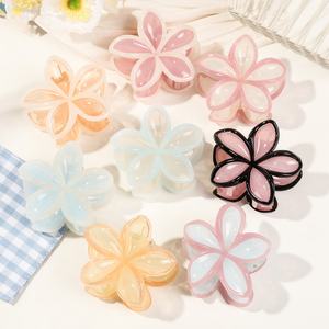 Pinza de Pelo Color Jelly con Diseño de Flor de Huevo, Accesorios para el Cabello para Mujer, Ideal para Vacaciones en la Playa - Product Image 3