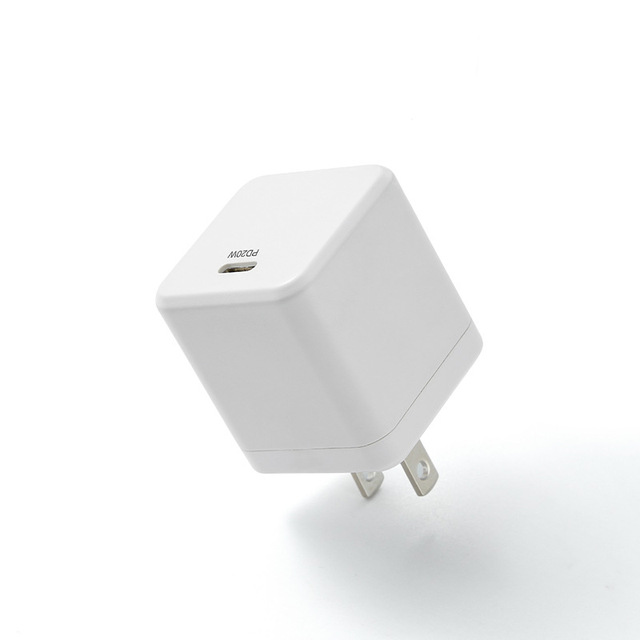 PD20W USB-C Fast Charging Folding Charger for & for IPhone17 PSE Certified ABS Material