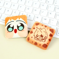 Badge bouton en peluche personnalisé Vograce