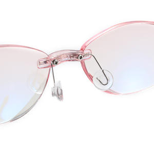 Almohadillas nasales de silicona con clip para gafas, diseño circular suave para rostros ovalados, tamaño 14 15, accesorio para el cuidado de gafas - Product Image 1