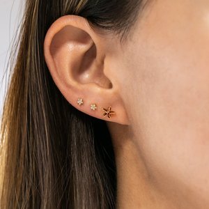 2025 Nueva alta calidad moda 18K oro océano elemento pendientes circón joyería lindo delfín estrella de mar Stud pendientes para niñas mujeres - Product Image 4