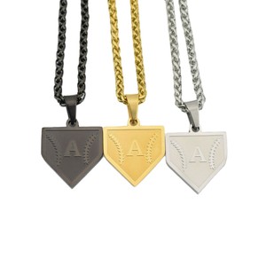 <span class=keywords><strong>SENRAN</strong></span> Collar con colgante de escudo de letra inicial A-Z de acero inoxidable, cadena tipo caja, estilo deportivo, regalo para hombre, 22+2 pulgadas - Product Image 3