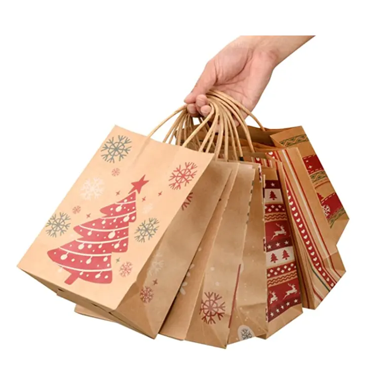 Рождественские подарочные пакеты, классические разнообразные подарочные пакеты из крафт-бумаги оптом с рождественскими принтами