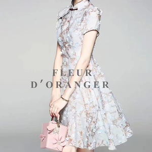 <span class=keywords><strong>Tela</strong></span> de Encaje de <span class=keywords><strong>Tul</strong></span> Bordado con Apliques de Flores en 3D para Ropa Tradicional China - Product Image 4