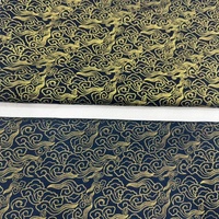 Tissu 100 % coton imprimé numérique style vintage avec motif nuage porte-bonheur et feuille d'or, disponible en 2 couleurs, pour vêtements Cheongsam pour femmes et hommes