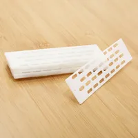 10 pièces d'excluseur de reine des abeilles en plastique 13cm*4cm, grille de séparation pour piège, bloc de ruche, équipement d'apiculture, nouvel outil agricole