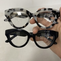 Inventaire de liquidation des montures de lunettes rondes épaisses en acétate, conception patchwork, une variété de styles au choix, vente en gros mixte