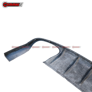 Lèvre de pare-chocs arrière en fibre de carbone sèche style V8S 2020-2025 pour Bentley Bentayga, lèvre de diffuseur arrière, pièces de modification automobile - Product Image 6