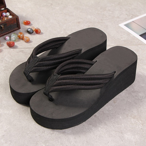 <span class=keywords><strong>Tongs</strong></span> plates tendance pour femmes, couleur unie, semelle épaisse, <span class=keywords><strong>noires</strong></span>, décontractées, simples, pour l'été - Product Image 1