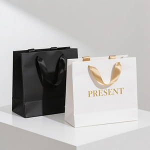 Bolsas de Compra de Papel de Lujo Ecológicas Impresas Personalizadas, Asas de Cuerda de Algodón/Recortadas/Torcidas, Impresión Digital con Recubrimiento UV, Marca <span class=keywords><strong>CRD</strong></span> - Product Image 2