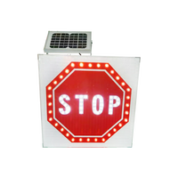 Panneaux de signalisation routière de sécurité, panneaux d'avertissement de stop à lumière clignotante LED, panneaux de signalisation routière à haute visibilité alimentés par énergie solaire