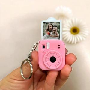3D Mini Camera Fotolijst Sleutelhanger Vierkante Camera Kleine Foto Plastic Sleutelhanger voor Reclamegeschenk - Product Image 2