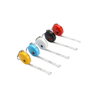 Cinta métrica de llavero Zoyer de 1.5M, regla telescópica automática portátil para procesamiento de prendas y piezas de equipos. - Product Image 4