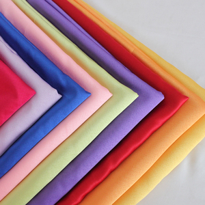 Vendita calda brillante nero moderno poliestere raso usa e getta damascato tovaglia modello quadrato per matrimoni a casa e banchetti - Product Image 6