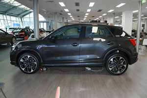 Au di <span class=keywords><strong>q2</strong></span> Au di Q2L modello di lusso piccolo <span class=keywords><strong>SUV</strong></span> benzina auto 1.5T 160Hp L4 118(160Ps) 250Nm 7 velocità DCT R-LINE AODI <span class=keywords><strong>q2</strong></span> aodi <span class=keywords><strong>suv</strong></span> - Product Image 5