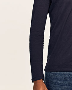 Camiseta de moda con cuello en V para hombre Slim Fit manga corta o larga con diseño impreso camiseta informal inteligente - Product Image 3