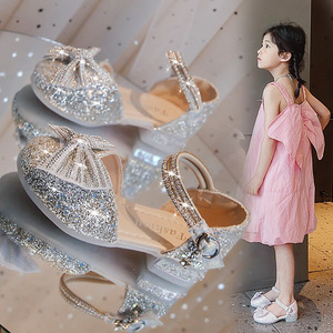 Chaussures de princesse brillantes et respirantes pour filles, avec breloques et nœuds, idéales pour les fêtes et les déguisements - Product Image 5