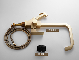 Grifo de cocina moderno de una sola manija en oro cepillado Instalación de un solo orificio con bidé extraíble Válvula de cerámica Núcleo Aerosol lateral - Product Image 6