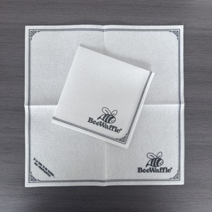 Serviettes de cocktail Airlaid multi-tailles, blanches, jetables, avec impression de logo personnalisée pour bars, pubs et <span class=keywords><strong>HoReCa</strong></span> - Product Image 5