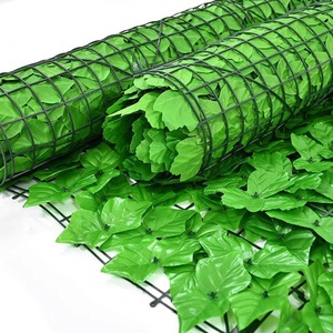 Haies artificielles Angesi, clôture en plastique vert, écran d'intimité pour jardin extérieur, pare-soleil pour balcon, décoration murale - Product Image 3