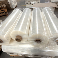 Rouleau de film étirable industriel en LLDPE souple de 50 kg pour la production de films étirables