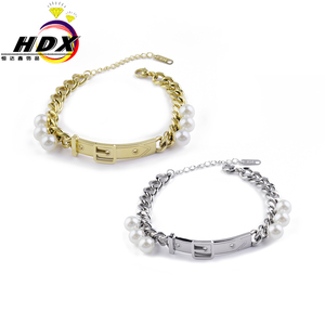 2025 nuevo diseño estilo libre <span class=keywords><strong>pulsera</strong></span> de acero inoxidable personalizada <span class=keywords><strong>pulsera</strong></span> de trébol de acero inoxidable para mujer <span class=keywords><strong>pulsera</strong></span> de acero inoxidable - Product Image 4