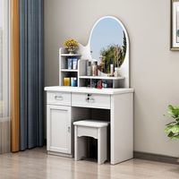Commode coiffeuse en bois de chêne massif au design moderne et épuré, avec rangement, panneau en bois et miroir éclairé, durable pour chambre et hôtel