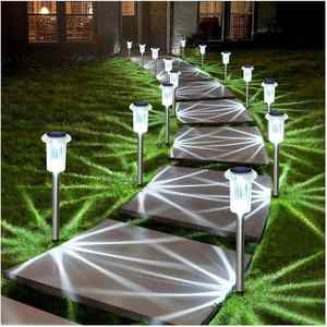 Oferta: 8 Paquetes de Luces LED Solares para Jardín IP65, Resistentes al Agua, con Sensor de Luz y 8-10 Horas de Iluminación para Caminos/Patios - Product Image 4
