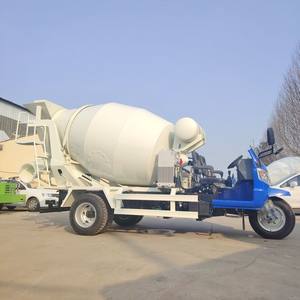 Fabricant de petit 2.5 M3 Tricycle bétonnière camion-citerne véhicule de transport efficace - Product Image 2
