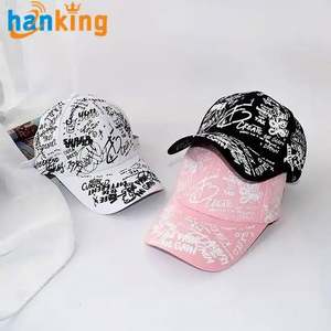 Gorra de Béisbol de Mezclilla con Estampado de Grafiti Deportivo para Hombre y Mujer, Estilo Casual, Color Negro, con Visera Curva, Modelo J0080 - Product Image 6