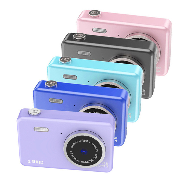 2.4Inch 40MP HD Digital Camera Student Kids Travel Photography Retro CCD Mini Video Cameras Portable Recorder H4 B1
